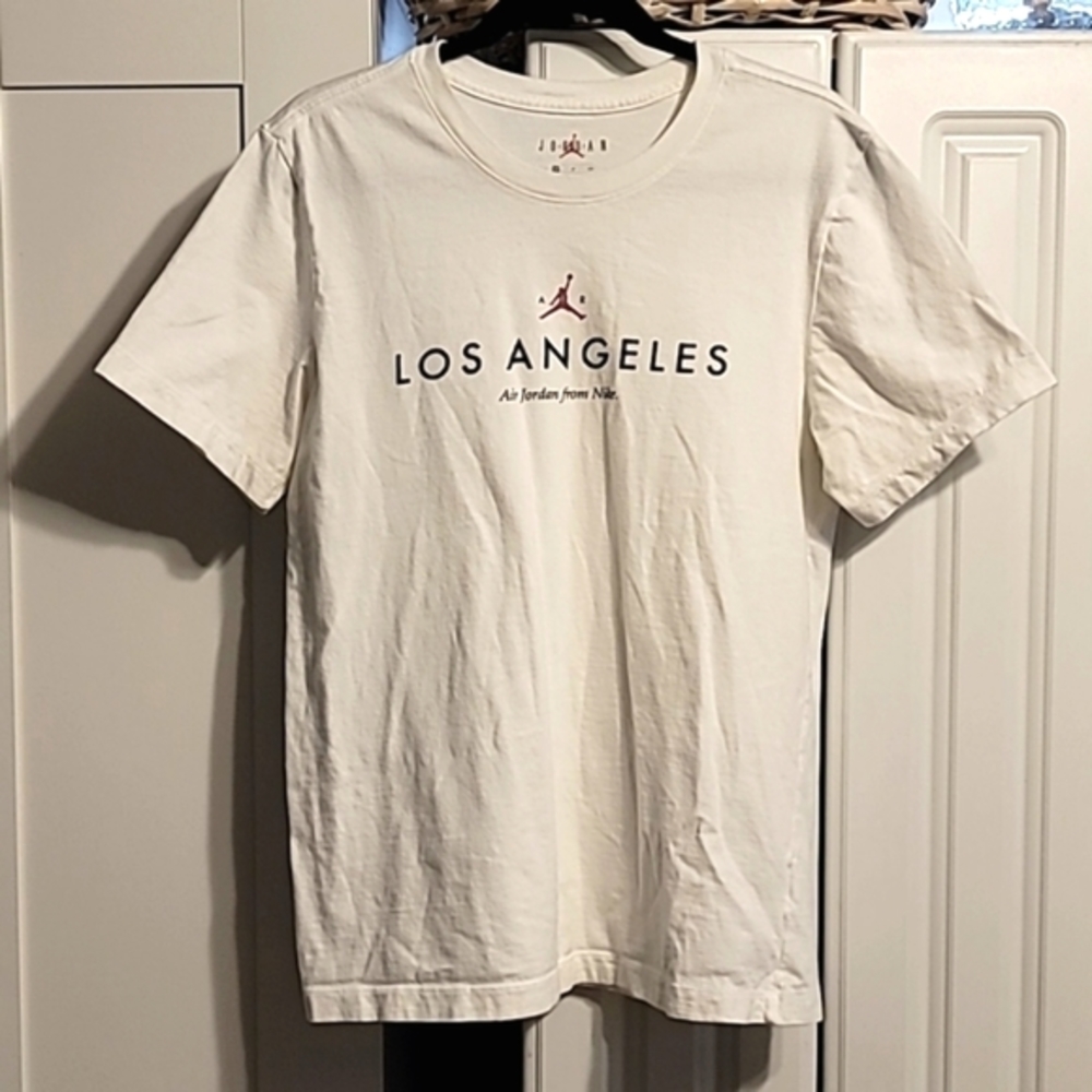 Nike Air Jordan T-Shirt Men's Small White Short Sleeve Jumpman Los Angeles